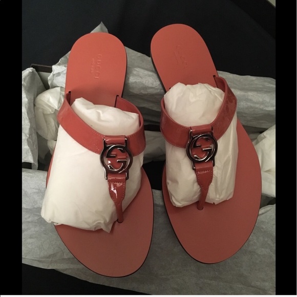 NIB Pink Gucci Flip Flops - Picture 1 of 2